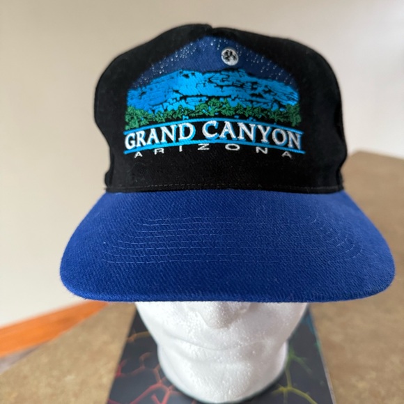 Other - Vintage Grand Canyon, Arizona Souvenir Strapback Hat
